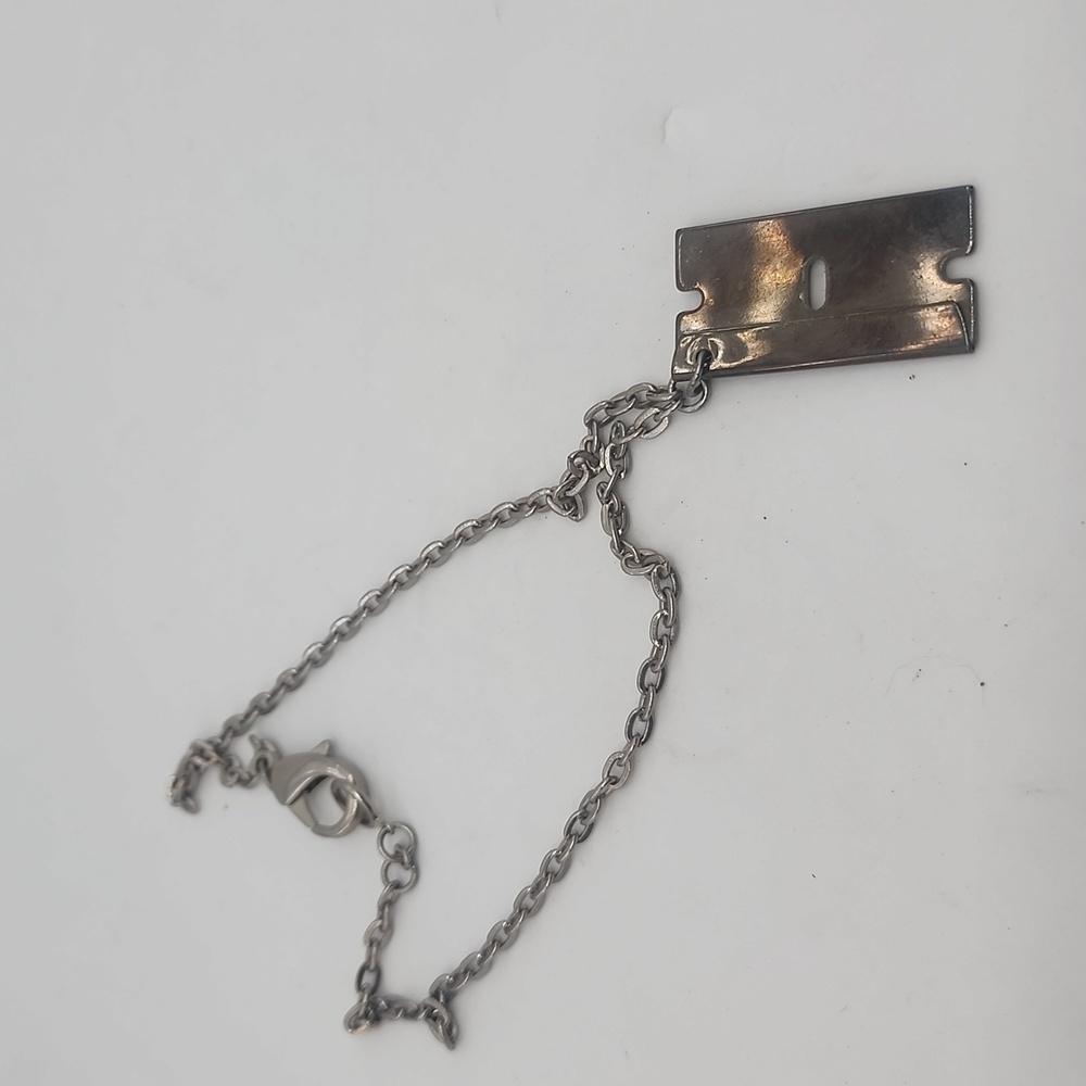 gun metal razor Necklace